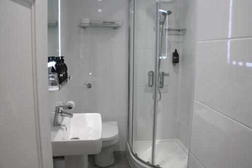 Habitación Doble Acogedora del hotel West Lodge Park. Foto 2