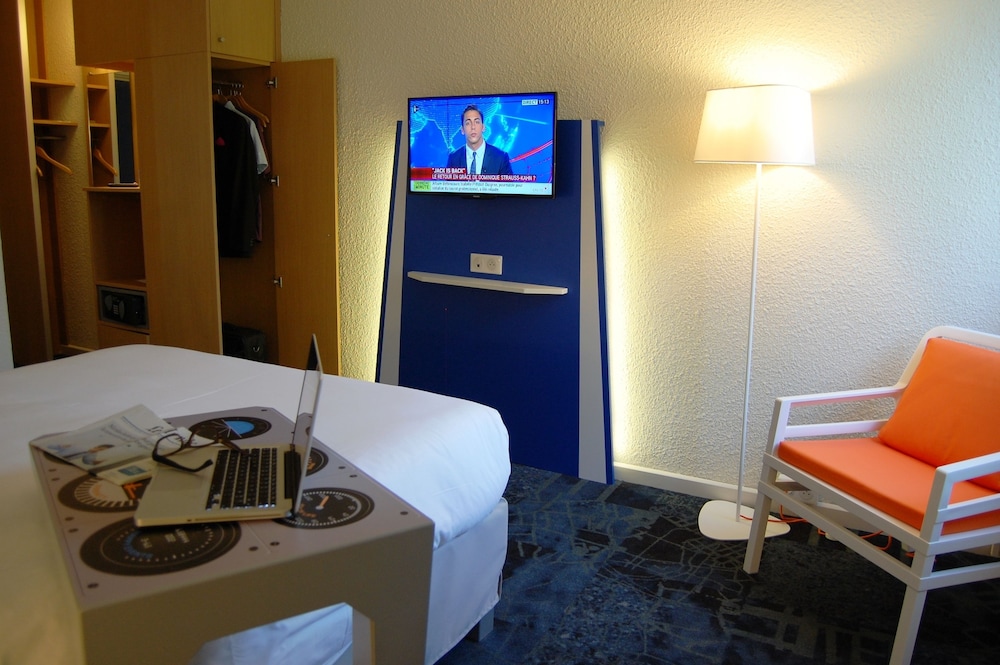Habitación Estándar con 1 cama doble del hotel Ibis Styles Marseille Provence Aéroport. Foto 5
