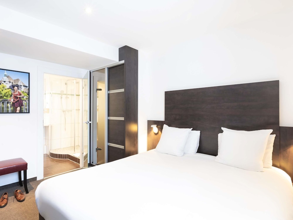 Habitación Privilege con cama doble del hotel Mercure Strasbourg Centre Petite France. Foto 3