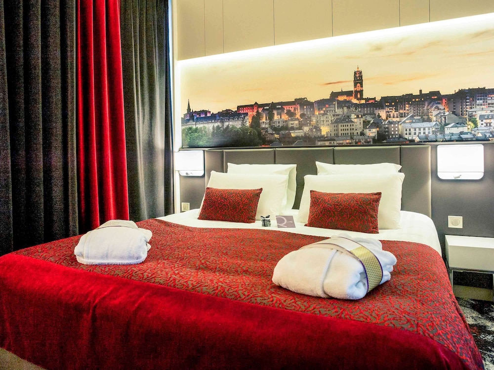 Habitación Superior con 1 cama doble del hotel Mercure Rodez Cathédrale & Mercure Résidence. Foto 3