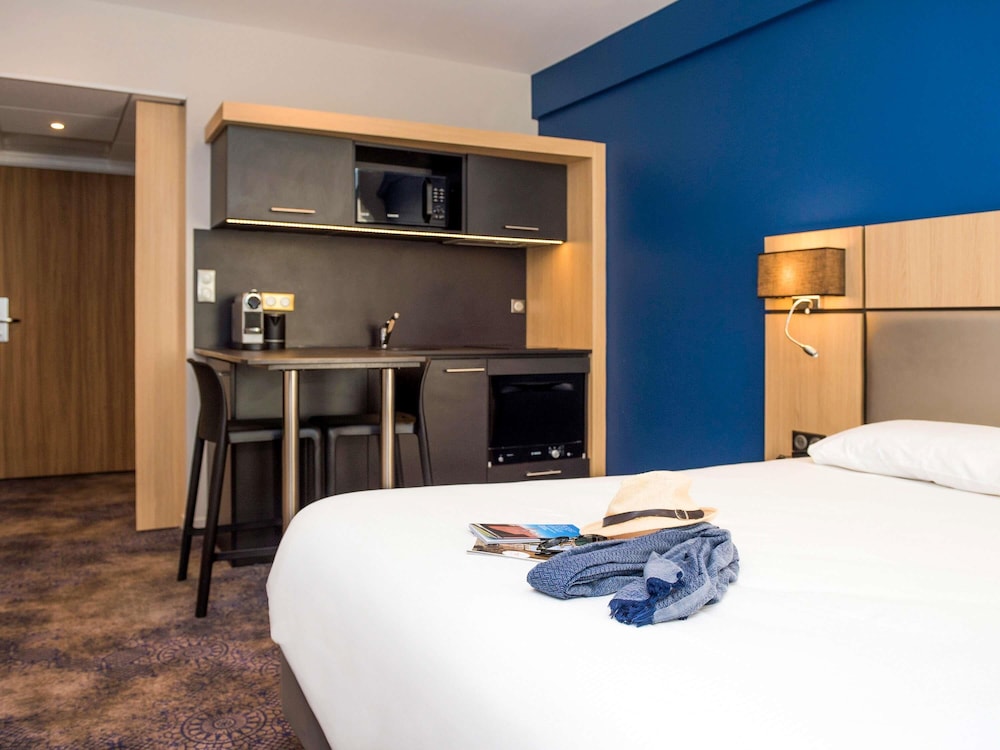 Estudio Standard con cama doble en la Résidence gestionada por Mercure del hotel Mercure Rodez Cathédrale & Mercure Résidence. Foto 2