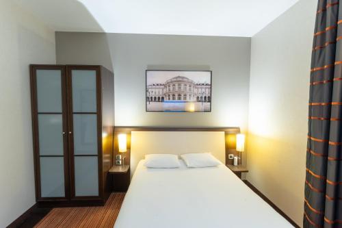 Suite familiar con dos habitaciones comunicadas del hotel Mercure Rennes Cesson. Foto 3