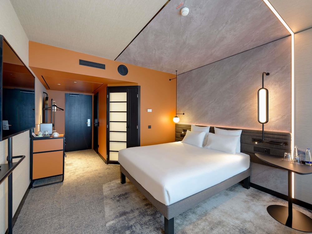Habitación estándar doble, 1 cama doble del hotel Novotel München Airport. Foto 5