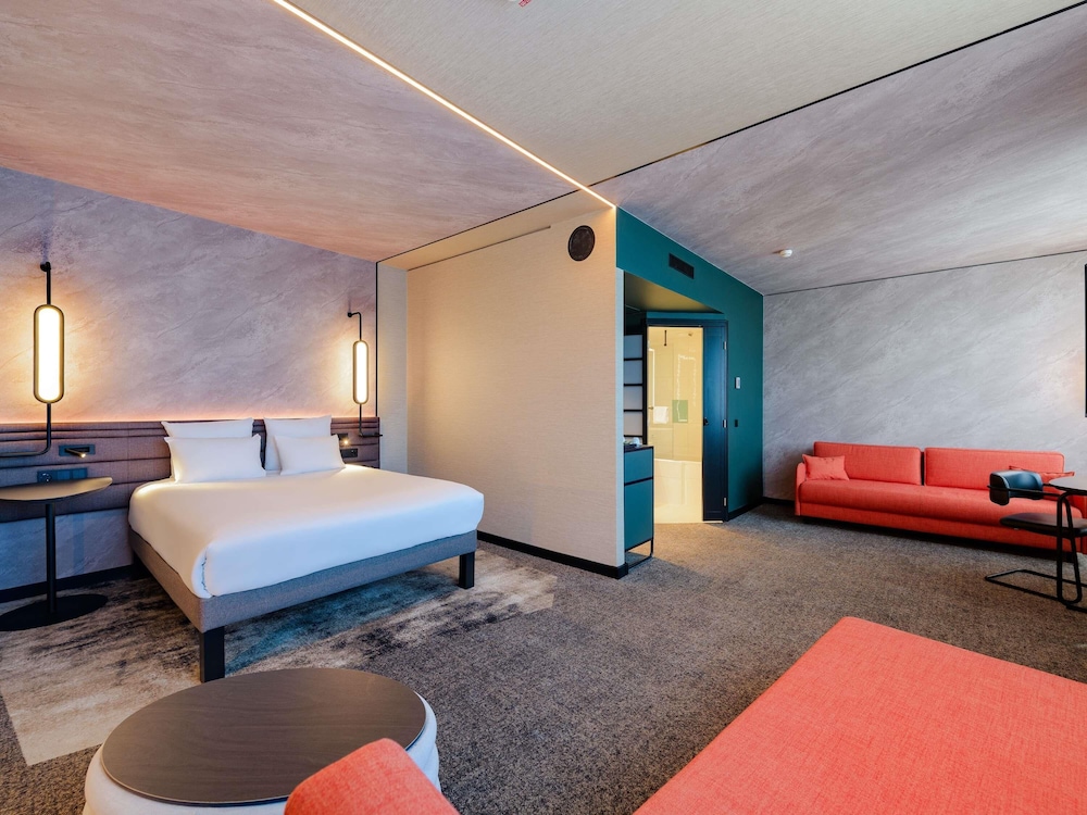Habitación ejecutiva doble, 1 cama doble del hotel Novotel München Airport. Foto 12