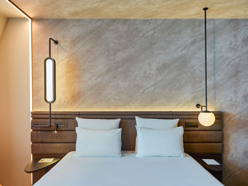 Habitación estándar doble, 1 cama doble del hotel Novotel München Airport. Foto 18