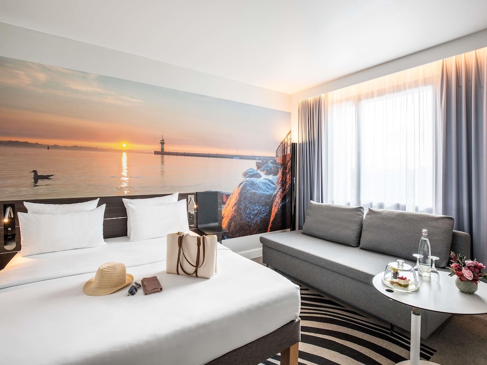 Habitacion Superior con 1 cama doble y Sofa del hotel Novotel Hamburg City Alster