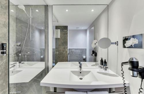 Habitación Doble Executive del hotel Leonardo Hannover Medical Park. Foto 6