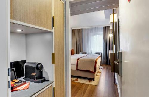 Habitación Doble Confort - 2 camas del hotel Leonardo Hannover Medical Park. Foto 4