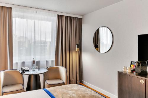 Habitación Doble Superior del hotel Leonardo Hannover Medical Park. Foto 7