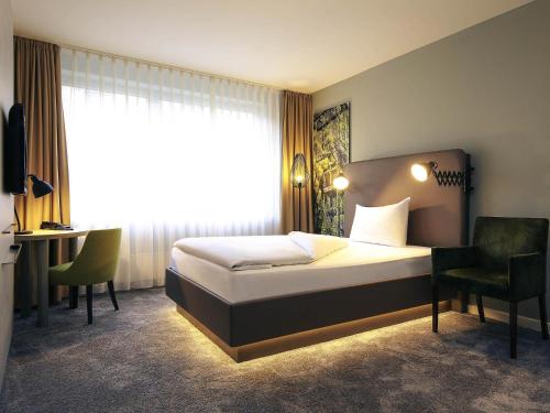 Habitación Doble Privilege del hotel Mercure Plaza Essen. Foto 1
