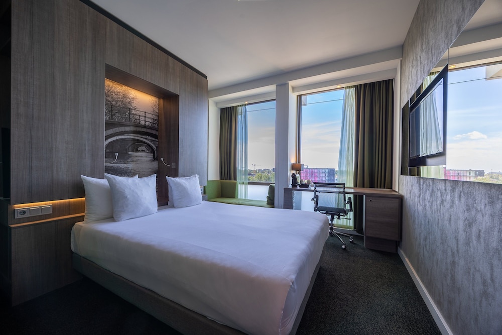 Habitación Confort, 1 cama de matrimonio del hotel Leonardo Amsterdam Rembrandtpark