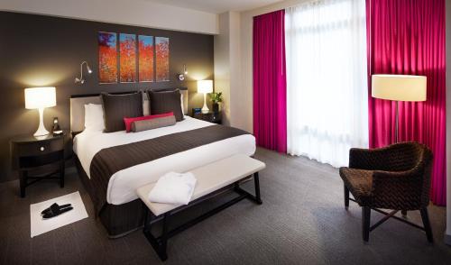 Habitación Superior - 1 cama grande del hotel Royalton Park Avenue. Foto 1
