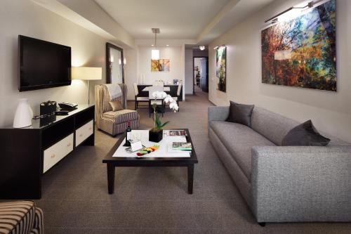 Suite Royalton del hotel Royalton Park Avenue. Foto 2