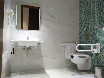 Habitación doble Accesible 2 camas del hotel Aquashow Park. Foto 2