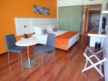 Habitación doble 2 camas del hotel Aquashow Park. Foto 3