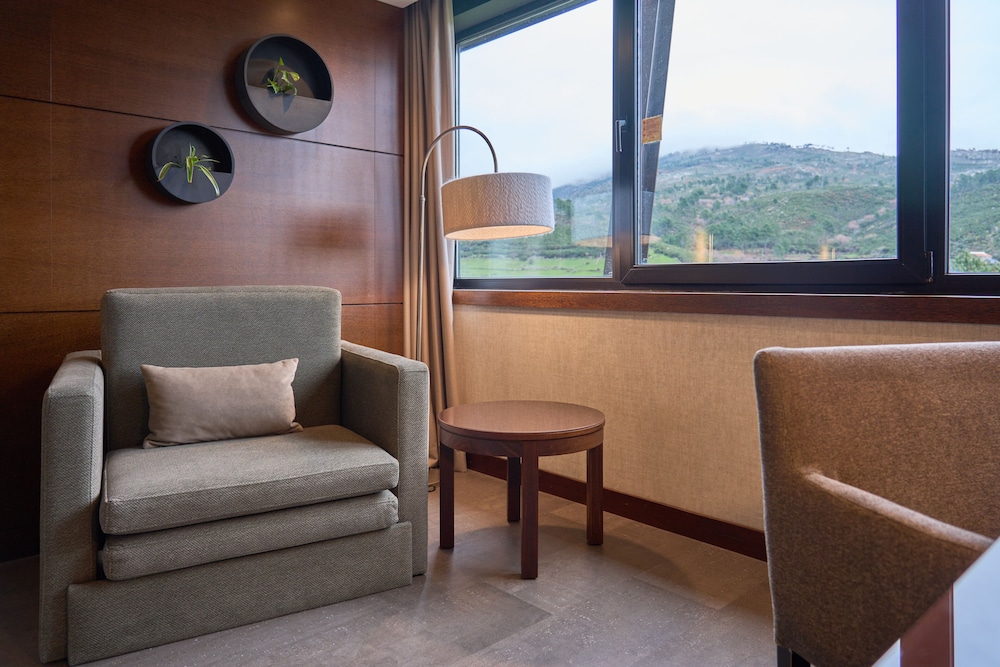 Habitación estándar doble del hotel H2otel Congress and Medical Spa. Foto 5