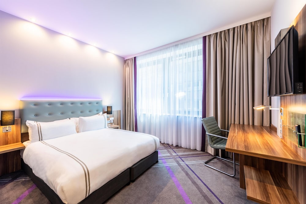 Habitación estándar doble del hotel Premier Inn Frankfurt City Centre