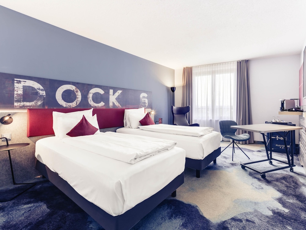 Habitación superior con 2 camas individuales del hotel Mercure Hamburg City. Foto 6