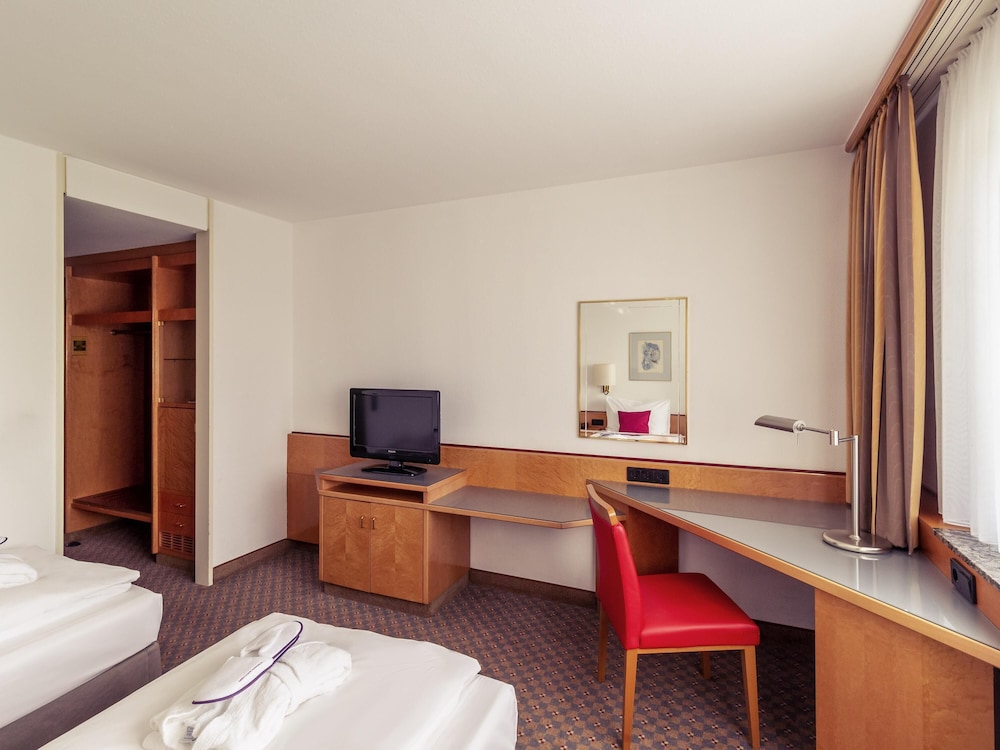 Habitación Privilege con dos camas individuales del hotel Mercure Köln City Friesenstraße. Foto 6