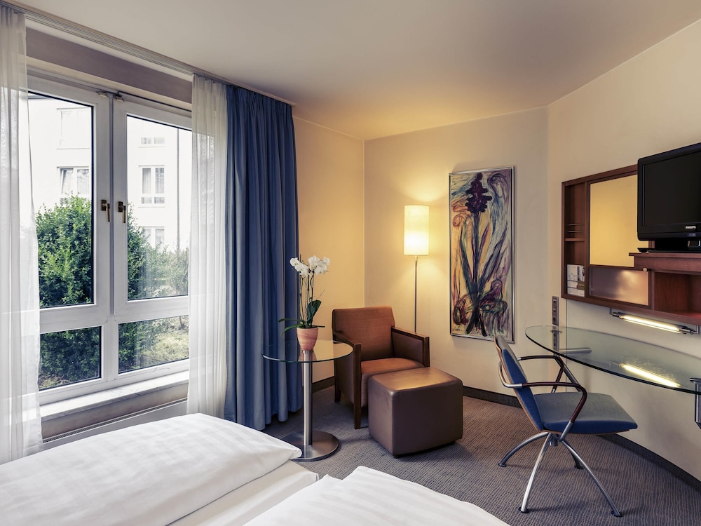 Habitación Privilege con una cama doble del hotel Sunday München Airport Freising