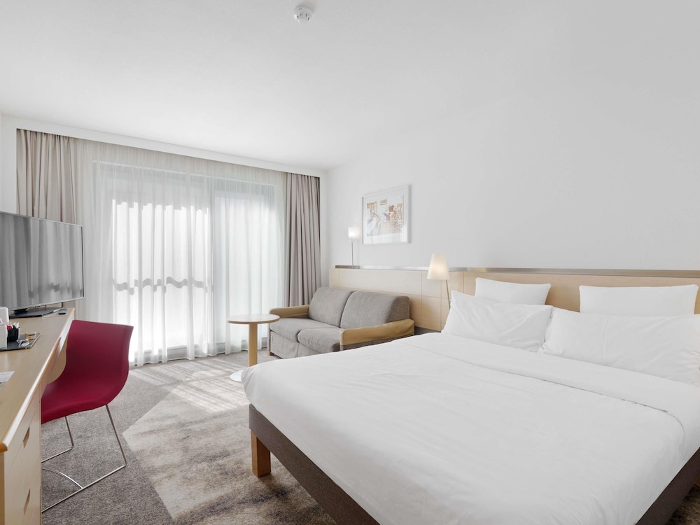 Habitación doble superior, 1 cama doble del hotel Novotel Berlin Mitte. Foto 1
