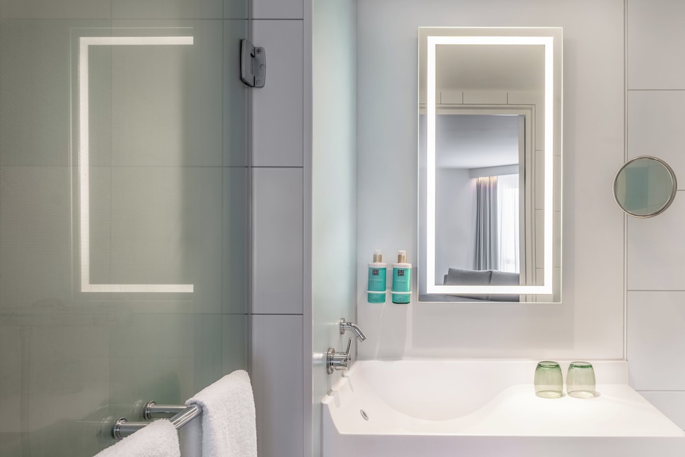 Habitación Familiar Ejecutiva del hotel Novotel Munich City. Foto 6