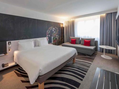 Habitación Familiar Estándar del hotel Novotel Munich City. Foto 1