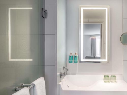 Habitación Familiar Estándar del hotel Novotel Munich City. Foto 6