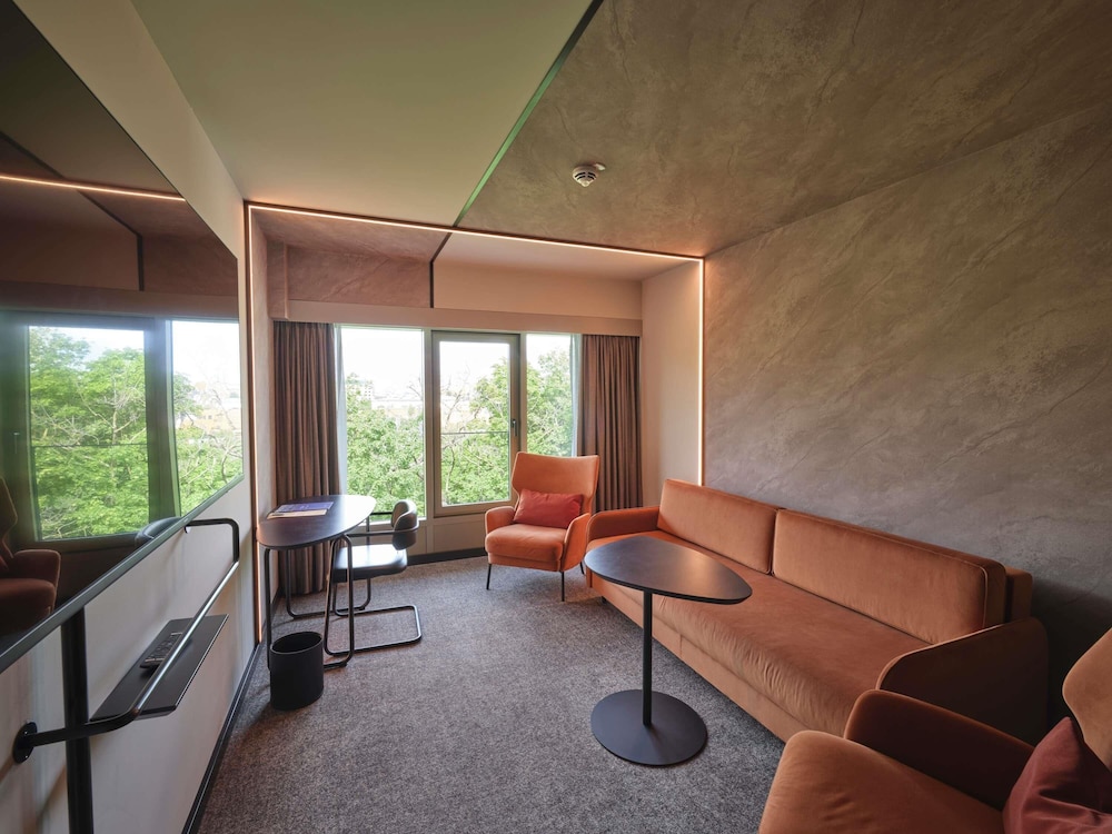 Junior Suite Premium del hotel Novotel Munich City. Foto 2