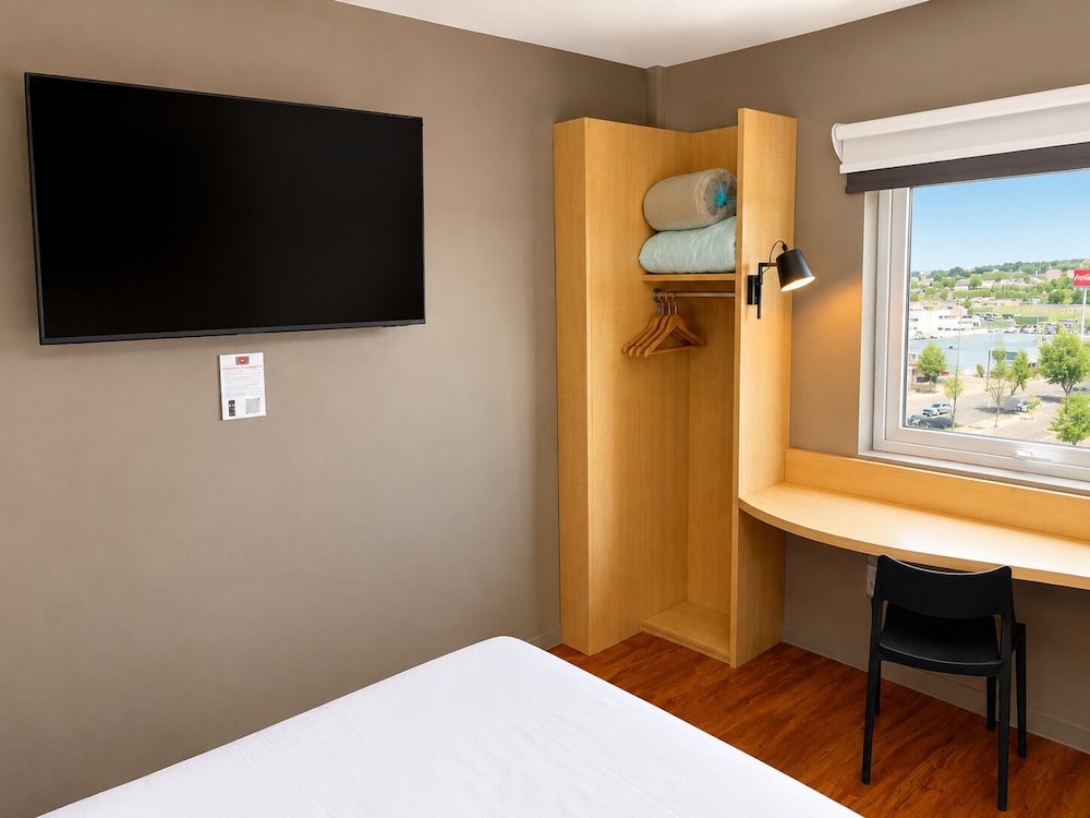 Habitación estándar doble, 2 camas individuales del hotel Ibis Aguascalientes Norte. Foto 5