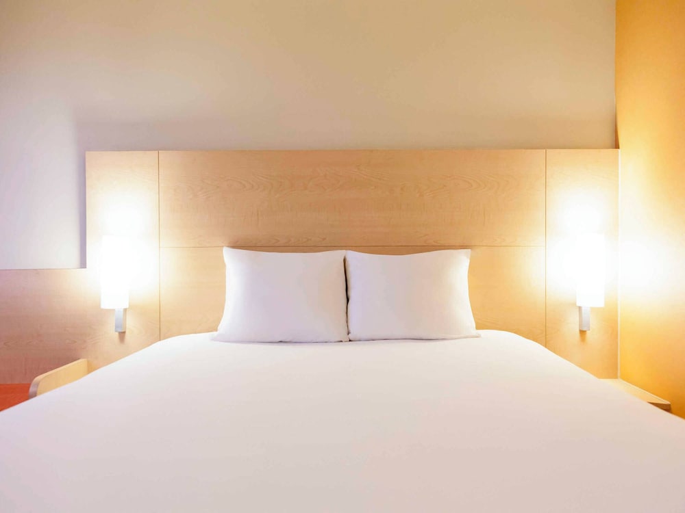 Habitación estándar doble, 1 cama doble del hotel Ibis Aguascalientes Norte. Foto 4