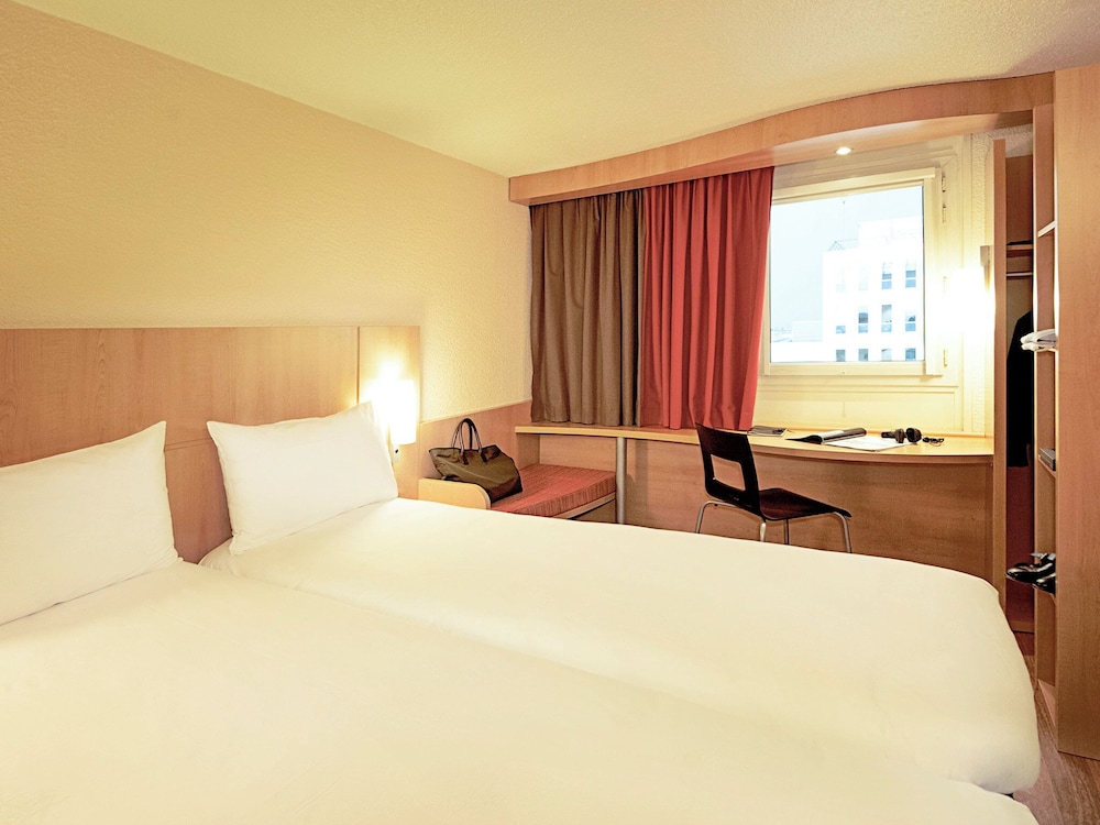 Habitación estándar doble, 1 cama doble del hotel Ibis Aguascalientes Norte. Foto 6