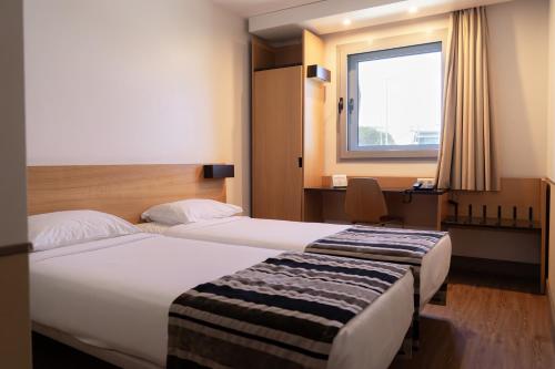 Habitación Doble Estándar - 2 camas del hotel Park Porto Aeroporto