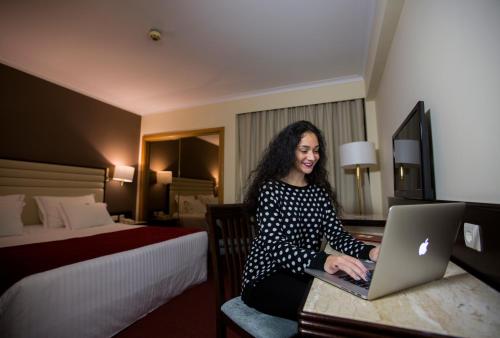 Habitación Doble Estándar del hotel Mira Corgo. Foto 5