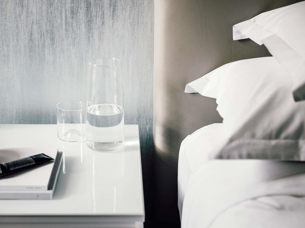 Loft, 1 cama de matrimonio grande del hotel The Como Melbourne. Foto 5