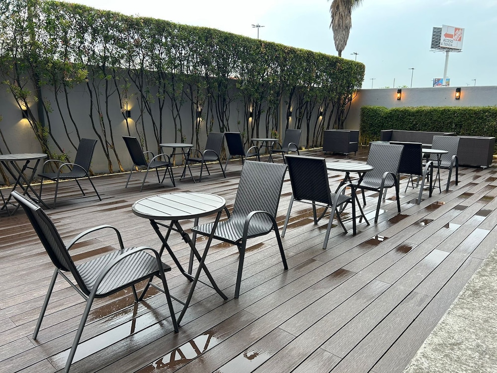 Habitación Estándar con 1 cama doble del hotel Ibis Mexico Perinorte. Foto 9