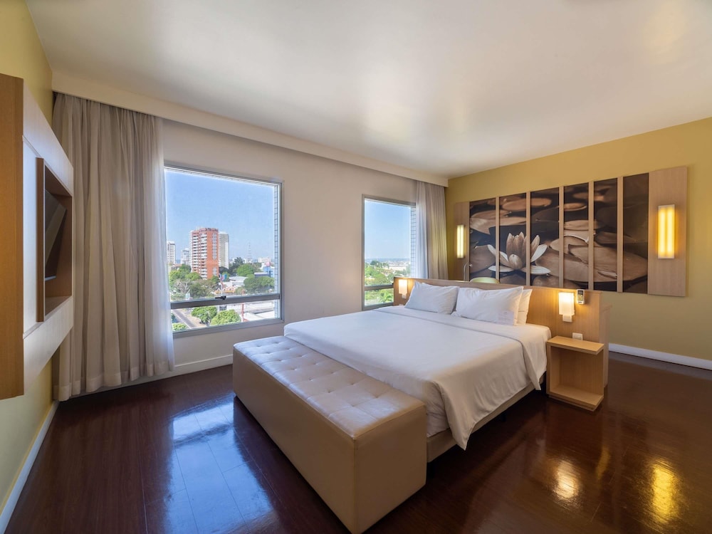 Habitación Superior con cama doble del hotel Mercure Manaus. Foto 9