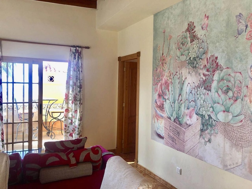 Suite familiar, 2 habitaciones, terraza, vistas al mar del hotel Estrella Del Norte. Foto 6