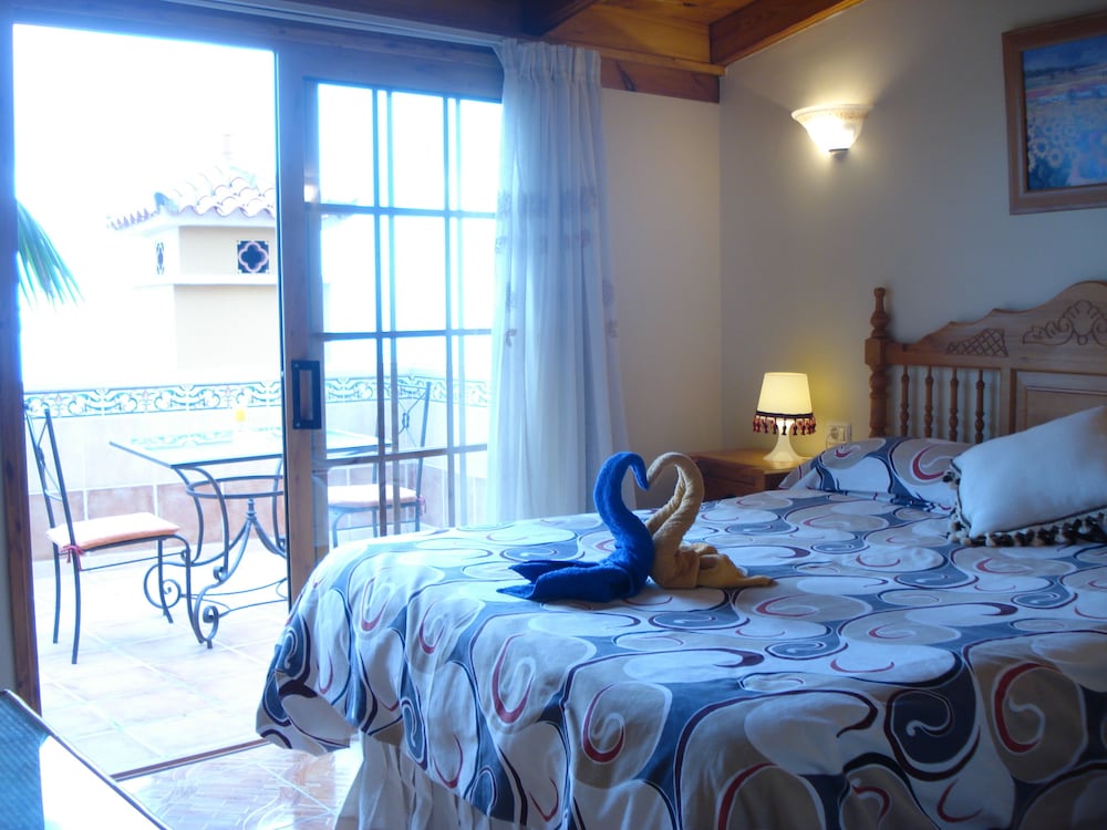 Apartamento superior, terraza, vistas al mar del hotel Estrella Del Norte. Foto 5