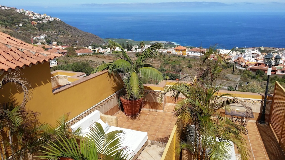 Apartamento superior, terraza, vistas al mar del hotel Estrella Del Norte. Foto 6