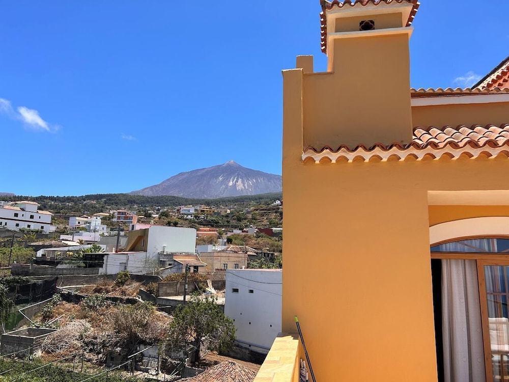 Apartamento superior, 2 habitaciones, terraza, vistas al mar del hotel Estrella Del Norte. Foto 16