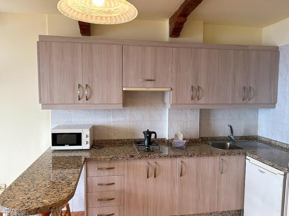 Apartamento familiar, 1 habitación, cocina básica del hotel Estrella Del Norte. Foto 4