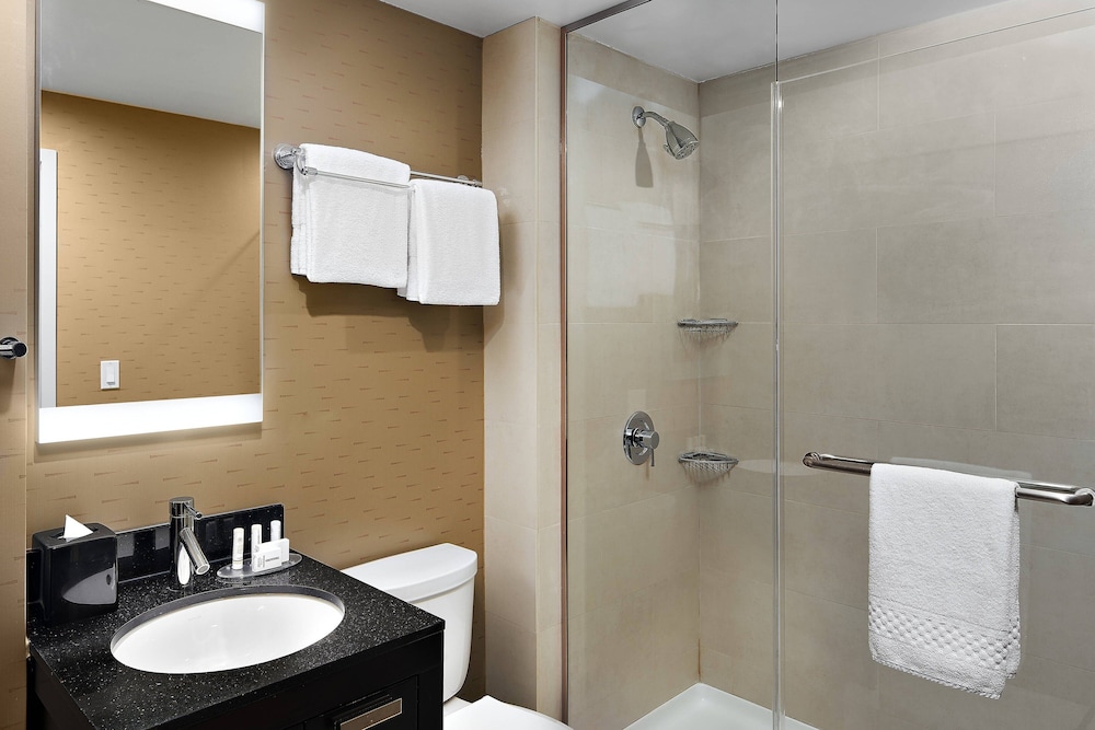 Habitación, 1 cama de matrimonio grande del hotel Fairfield Inn and Suites Ny Manhattan Chelsea. Foto 4
