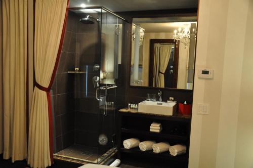 Habitación adaptada para personas de movilidad reducida - 1 cama grande del hotel Sanctuary New York. Foto 2