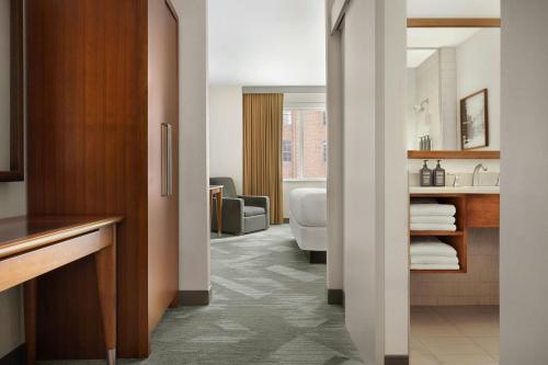 Suite Junior del hotel Sheraton Tribeca. Foto 1