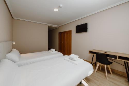 Habitación Doble Deluxe - 2 camas del hotel Convento Miranda. Foto 2