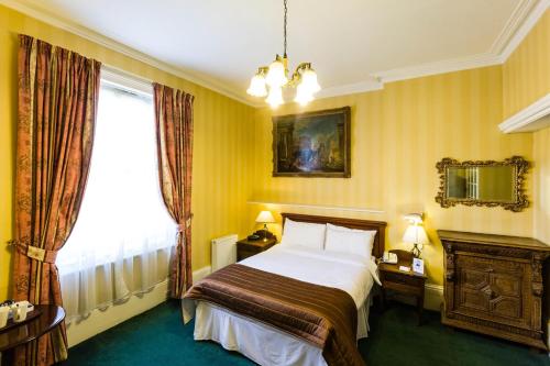 Habitación Doble Superior del hotel Best Western Swiss Cottage. Foto 3