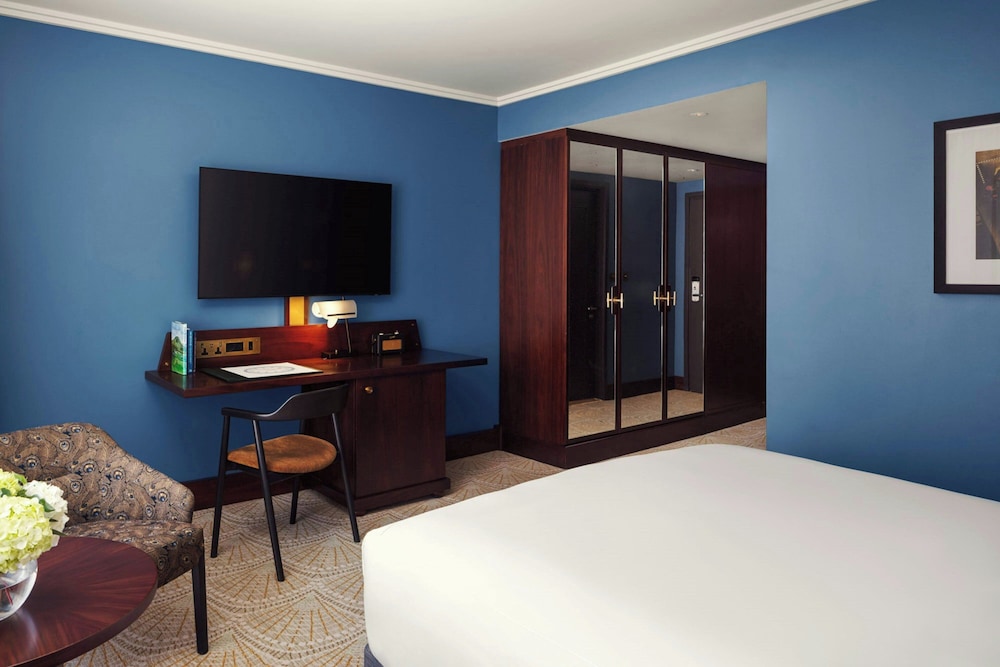 Casa superior, 1 cama de matrimonio grande del hotel St Pancras London, Autograph Collection. Foto 2