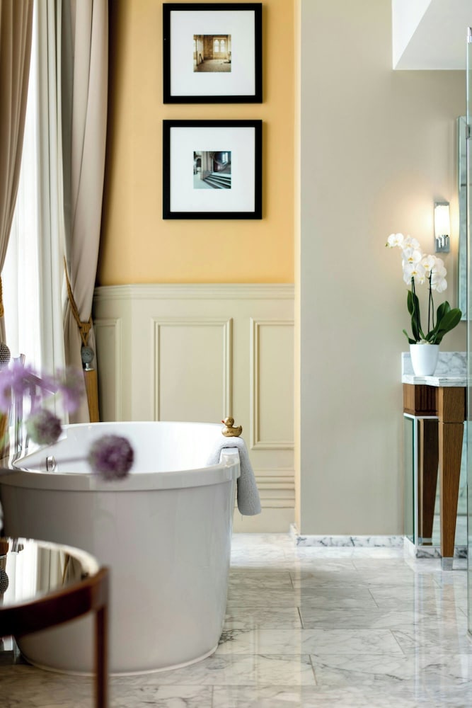 Sir George Gilbert Scott Suite del hotel St Pancras London, Autograph Collection. Foto 11