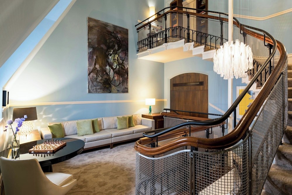The Grand Staircase Suite del hotel St Pancras London, Autograph Collection. Foto 4